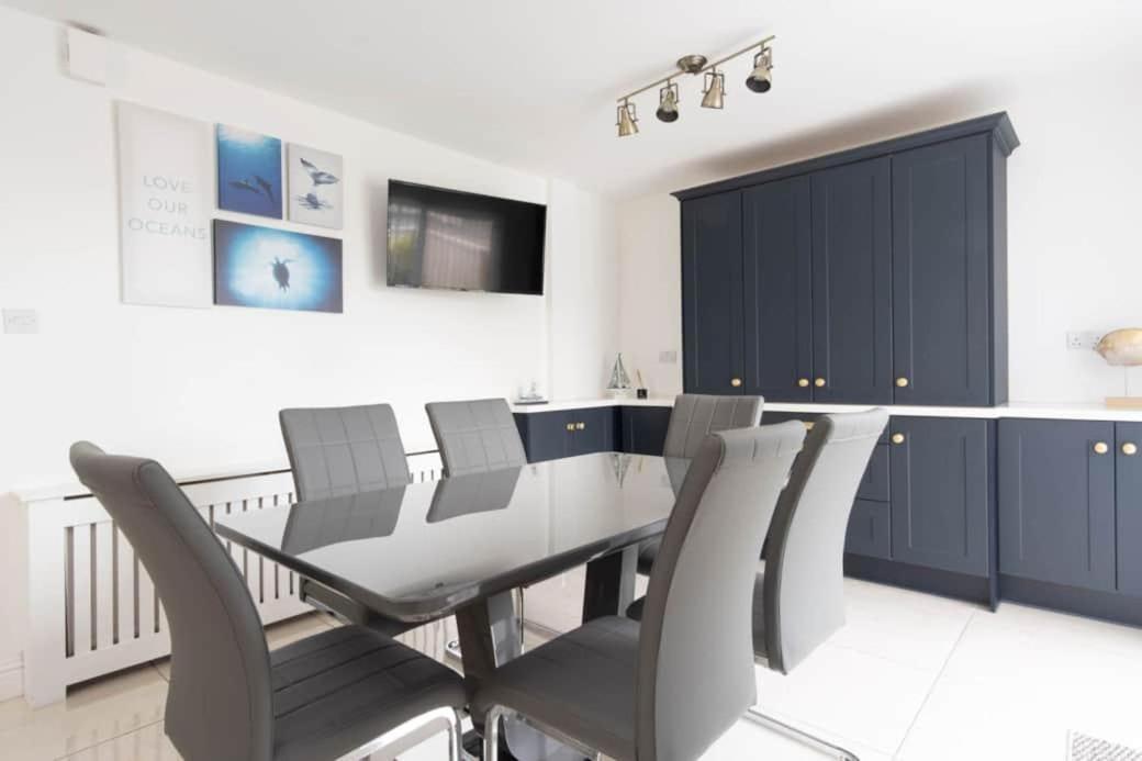 Modern Newly Refurbished House 10 Minute Walk From Lahinch Villa Exterior photo